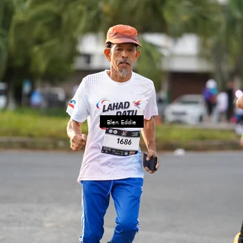 Runner Photo 7832387