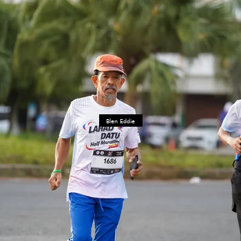 Runner Photo 7832395