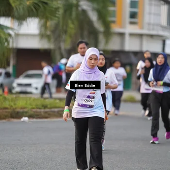 Runner Photo 7832399