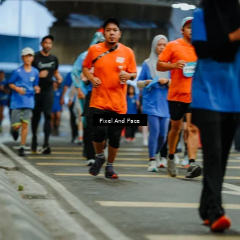 Runner Photo 7832409