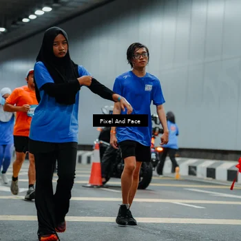 Runner Photo 7832416