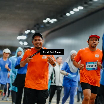 Runner Photo 7832421