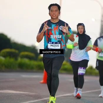 Runner Photo 7832422