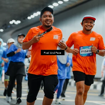 Runner Photo 7832444