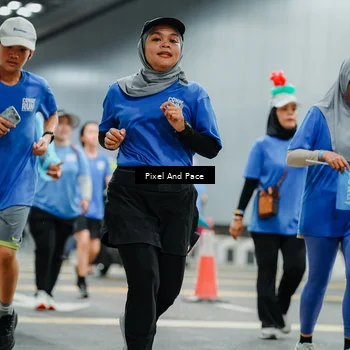 Runner Photo 7832451