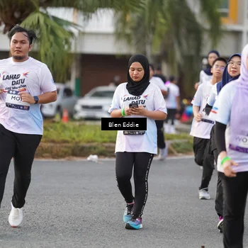 Runner Photo 7832453