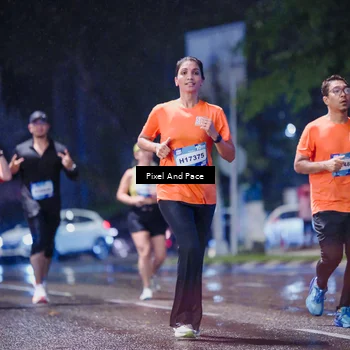 Runner Photo 7832462