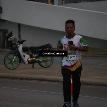 Runner Photo 7832489