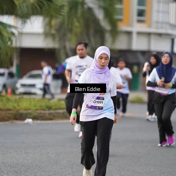 Runner Photo 7832497