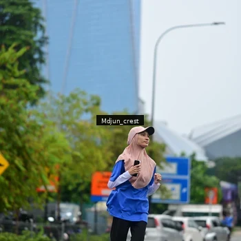 Runner Photo 7832518