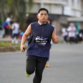 Runner Photo 7832549