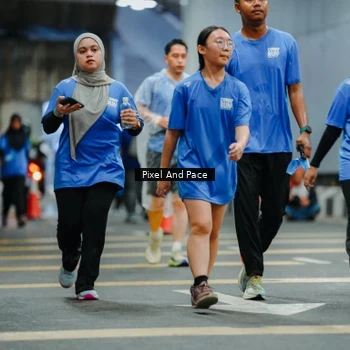 Runner Photo 7832574