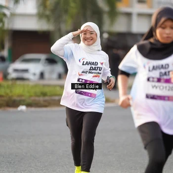 Runner Photo 7832578