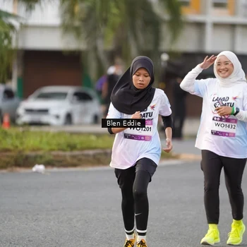 Runner Photo 7832579