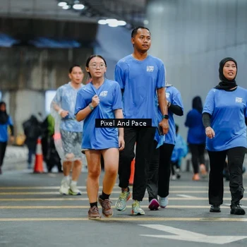 Runner Photo 7832591