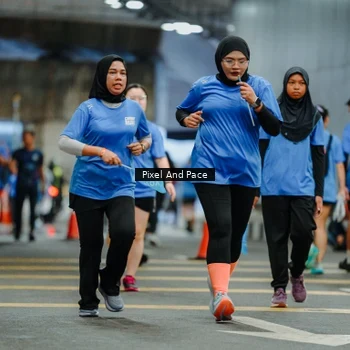 Runner Photo 7832646