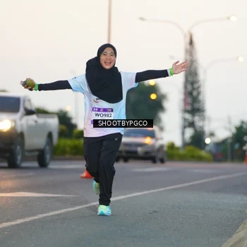 Runner Photo 7832649