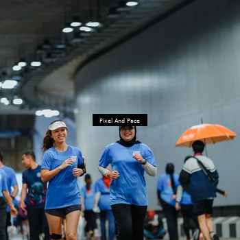 Runner Photo 7832693