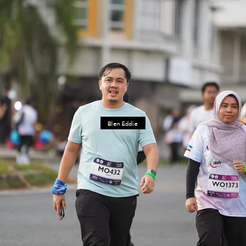 Runner Photo 7832698