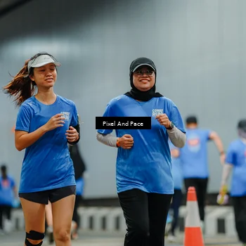 Runner Photo 7832699