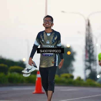 Runner Photo 7832763