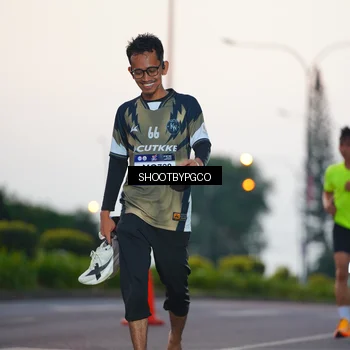 Runner Photo 7832767