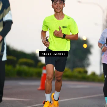 Runner Photo 7832831