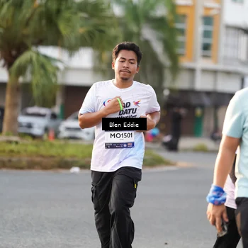 Runner Photo 7832839