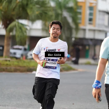 Runner Photo 7832844