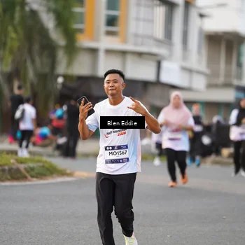 Runner Photo 7832858