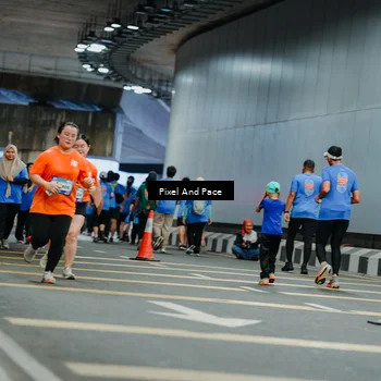 Runner Photo 7832876
