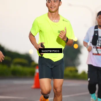 Runner Photo 7832890