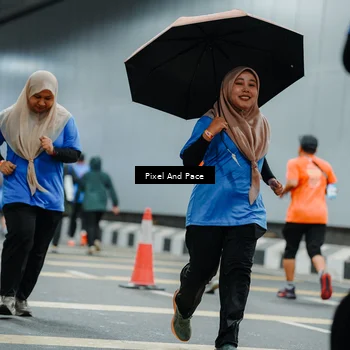 Runner Photo 7832893