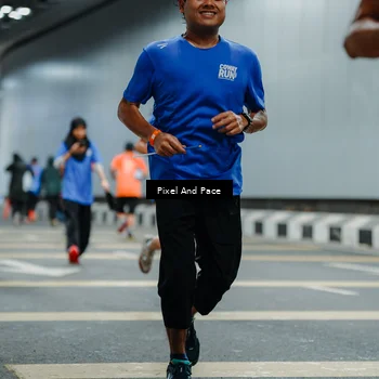 Runner Photo 7832913