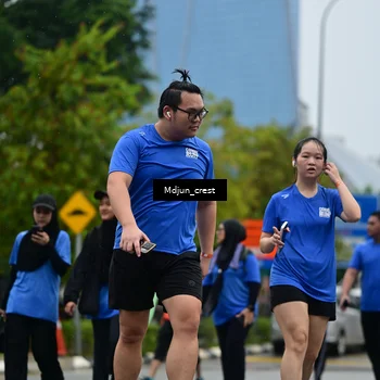 Runner Photo 7833010