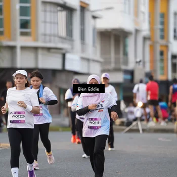 Runner Photo 7833017