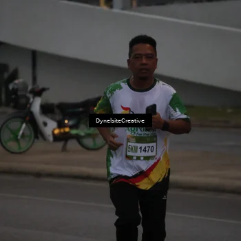 Runner Photo 7833021