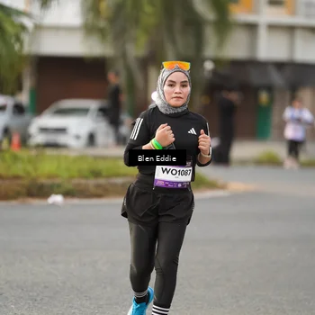 Runner Photo 7833027