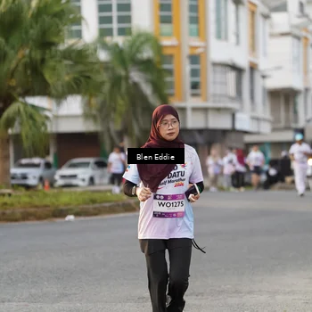 Runner Photo 7833043