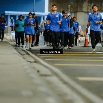 Runner Photo 7833060