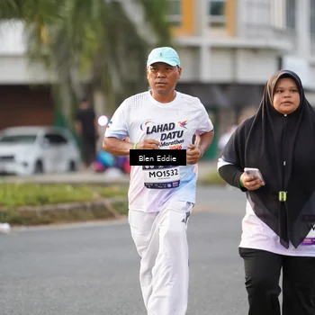 Runner Photo 7833071