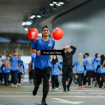 Runner Photo 7833084