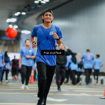 Runner Photo 7833090