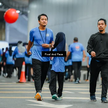 Runner Photo 7833102
