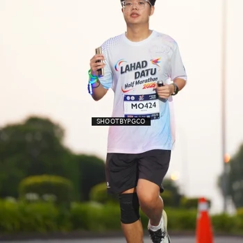 Runner Photo 7833132