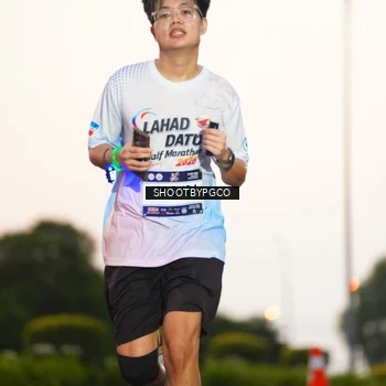 Runner Photo 7833160