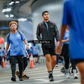 Runner Photo 7833170