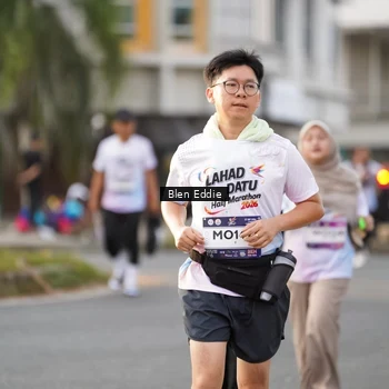 Runner Photo 7833178