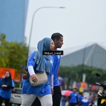 Runner Photo 7833198