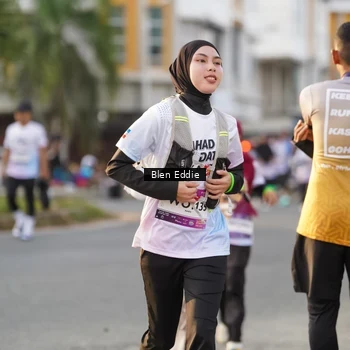 Runner Photo 7833217
